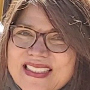 Meet your Posher, Laurette